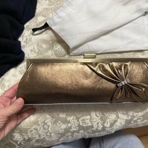 Elegant Bronze Clutch with Bow Accent